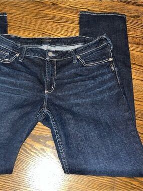 Dark Blue Women’s Jeans